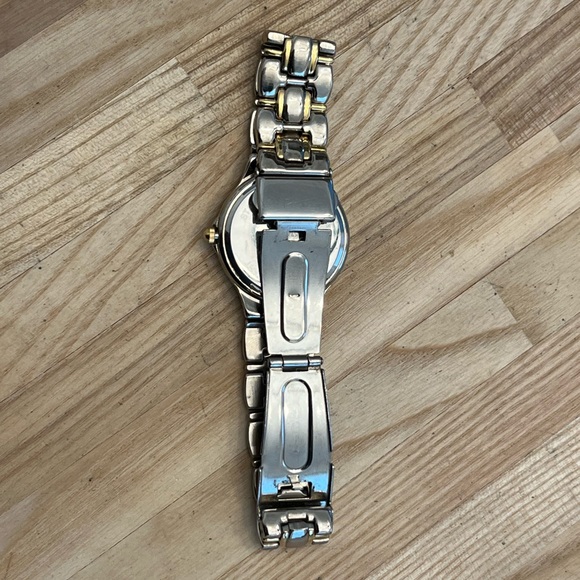 Peugeot Ladies Watch Two Tone Stainless Bracelet White Dial Date Window - Picture 10 of 13